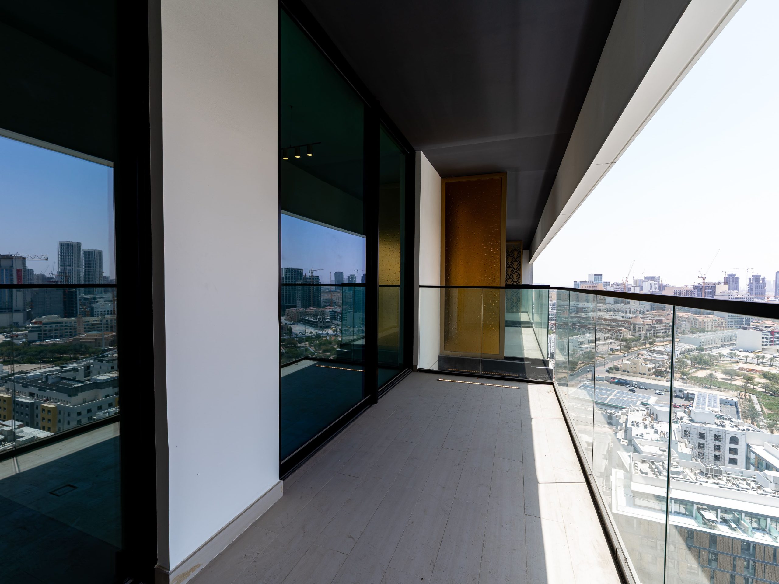 Floor16_23